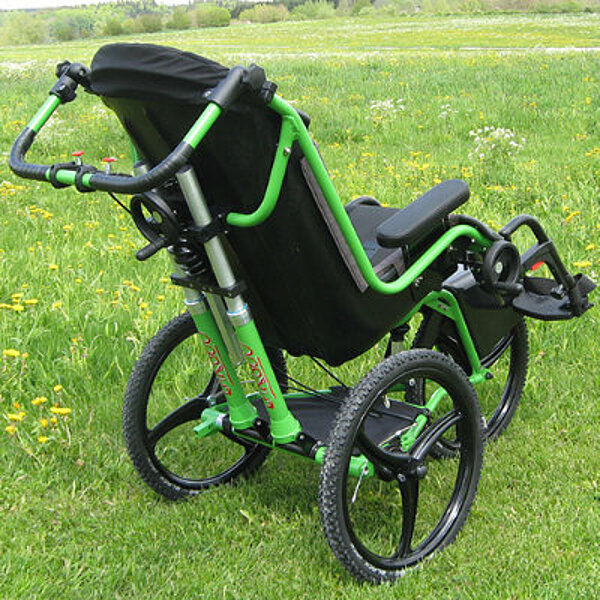 Rollstuhlbuggy_Largoo FiNiFuchs Rollstuhlbuggy_Largoo FiNiFuchs