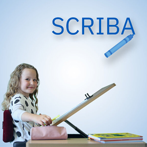 Therapietisch SCRIBA Kinder mit Behinderung Therapiestuhl FiNiFuchs Therapietisch SCRIBA Kinder mit Behinderung Therapiestuhl FiNiFuchs