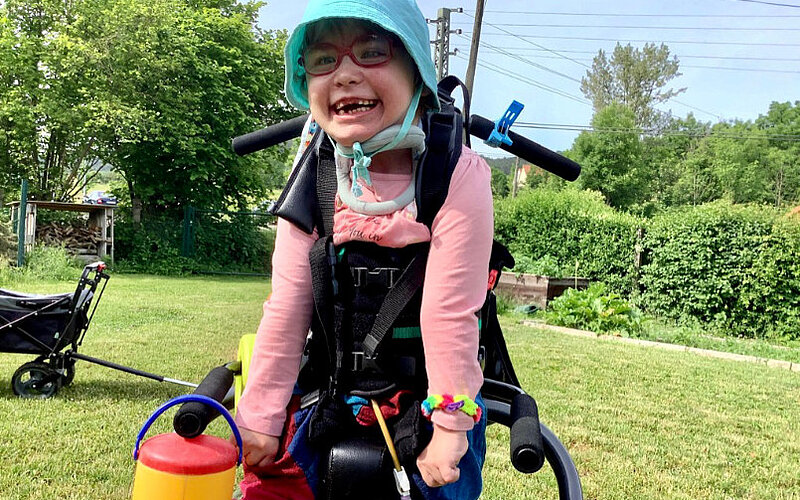 Kopfhaltesystem ProWalk Kinder mit Behinderung FiNiFuchs