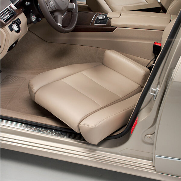 PARAVAN Drehsitz-Autoumbau-FiNiFuchs