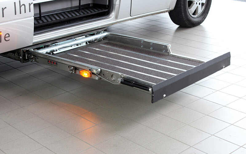 Kassettenlift-Paravan-Autoumbau-FiNiFuchs