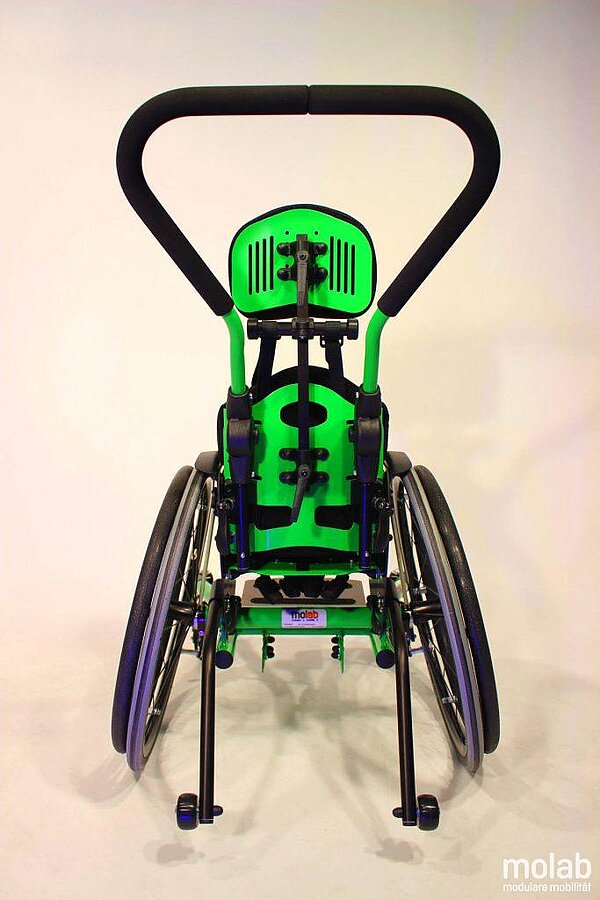molab SMART-Rollstuhl FiNiFuchs-Kinderhilfsmittel