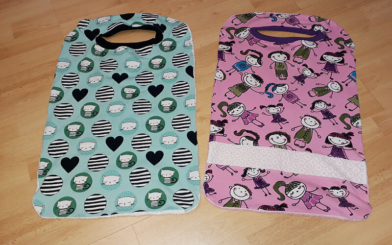 lätzchen Kinder mit Behinderung Sabberlätzchen FiNiFuchs