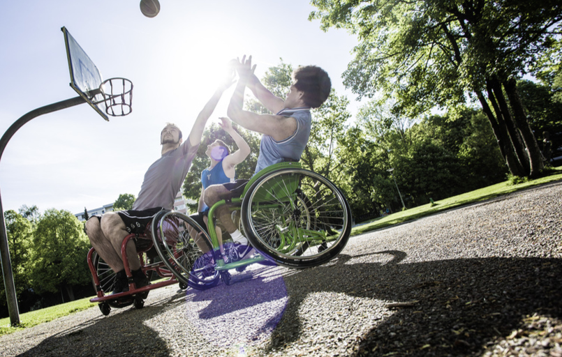 Pointer-OttoBock-Sportrollstuhl-Kinderhilfsmittel-FiNiFuchs