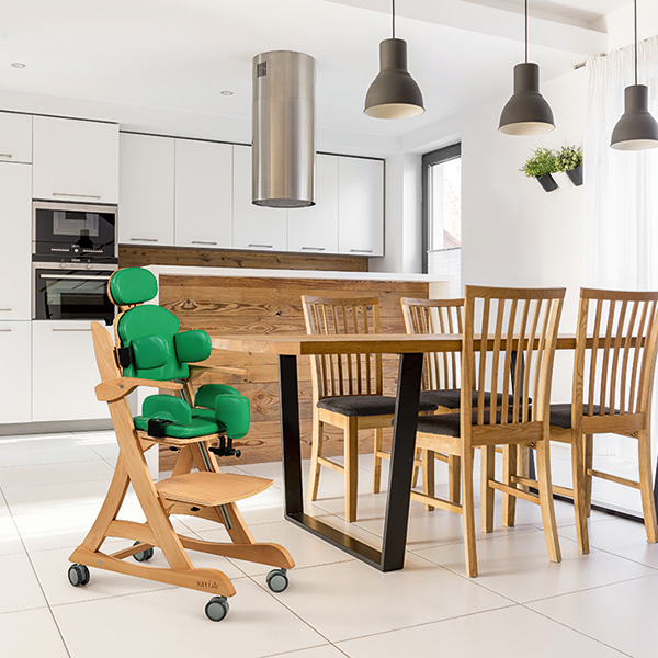 SAVI Kinderhochstuhl Wellenreiter 600px WEB