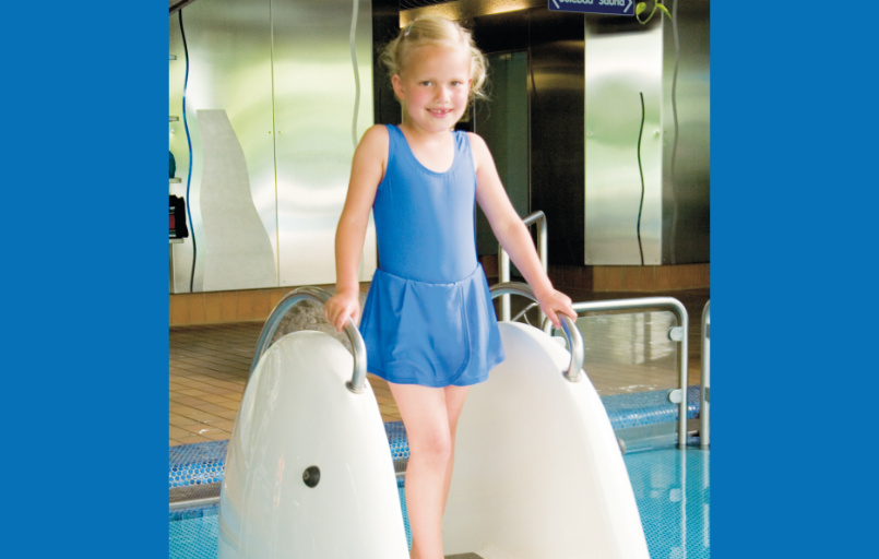 suprima Badeanzug Kinder mit Behinderung FiNiFuchs